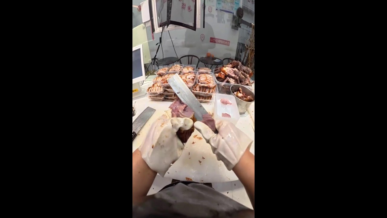 Street Food POV | Real-Time Roast Duck Portioning & Plating | Ambient Sounds Only