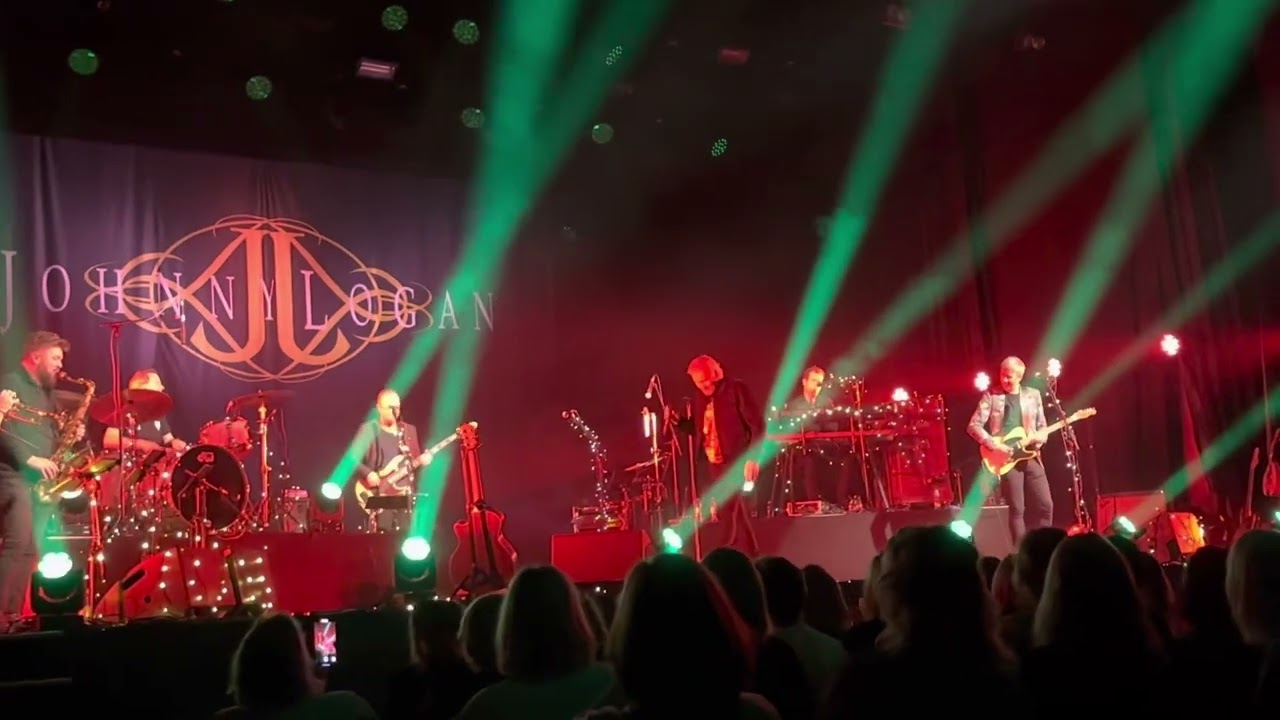 Johnny Logan - driving Home for christmas Portalen Denmark 2022