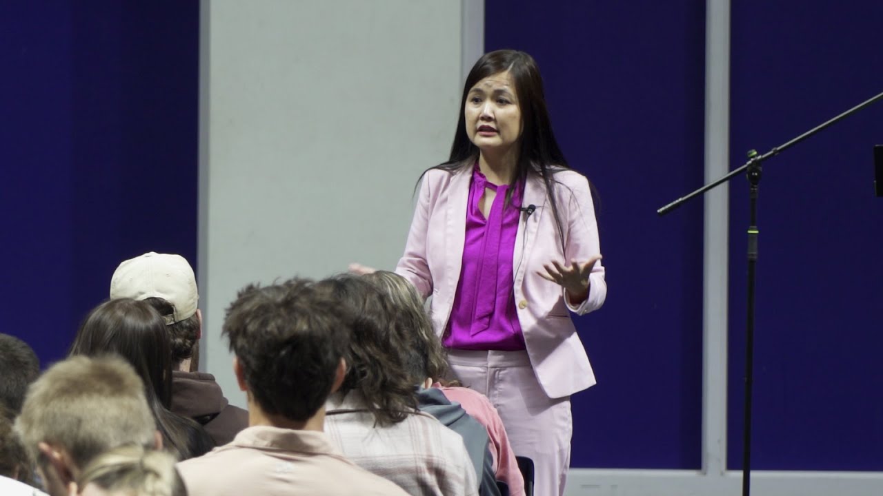 GSW Freshmen Convocation: Dr. Barbara Hong