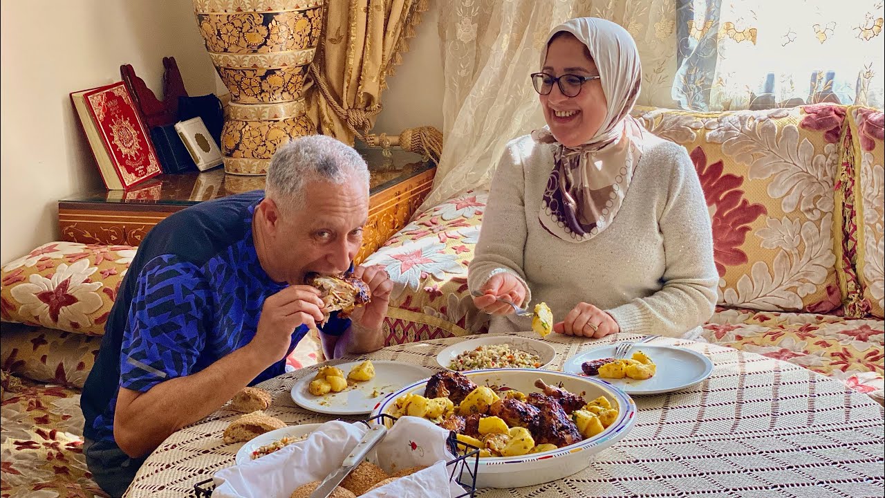 غدايا اليوم دجاج في الفرن مع البطاطس بطريقة لذيذة عجباتهم بزززاف جربوها باش تنوعو في الغداء ديالكم