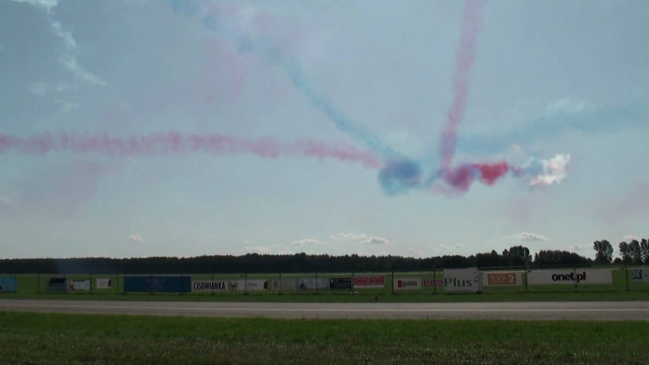Red Arrows (Part 2 of 2) Air Show Radom 2009 [HD 1080]