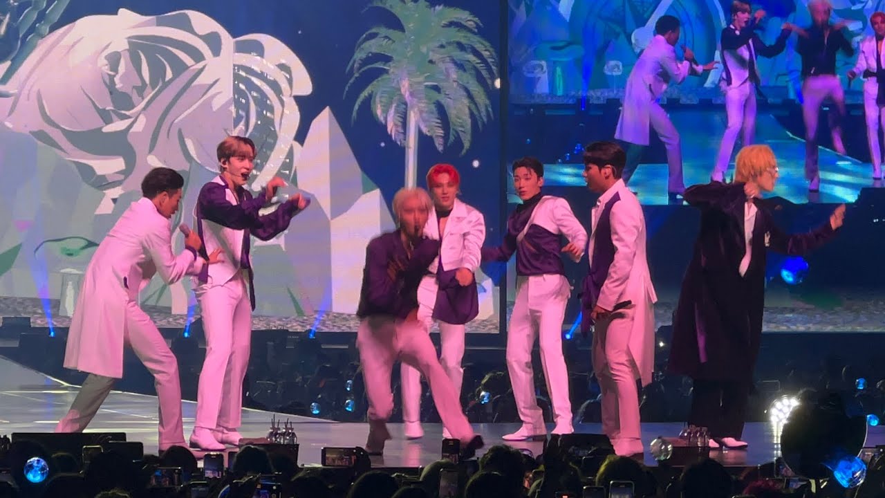 4K Illusion + Wave (Ateez) The Fellowship: Break the Wall in Oakland 11/5/22