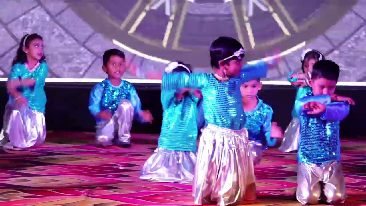 jhoom barbar Sr.kg.(peri) Annual dance kpps school beed