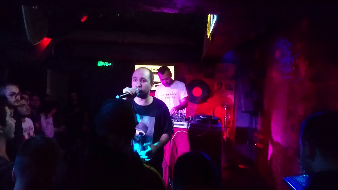 Kayra ve Da Poet - Konser - Kafamda Cehennem