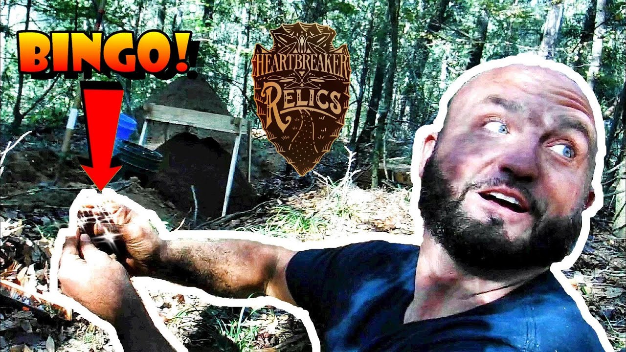 RARE Find Of A Lifetime From A Huge Ancient Multicultural Site! - Arrowhead Hunting