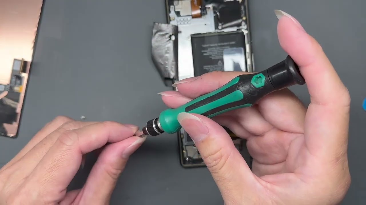 Google Pixel 6 Replace Battery