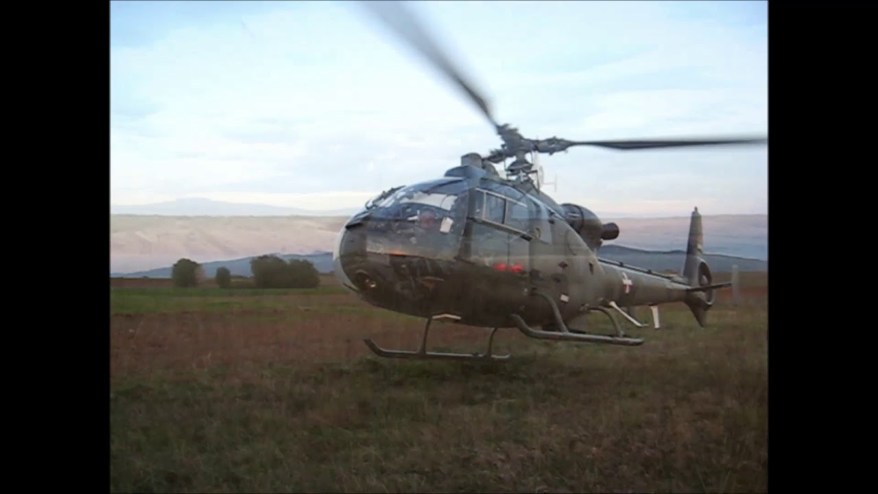 Nisko letenje helikopterom u različitim vremenskim uslovima