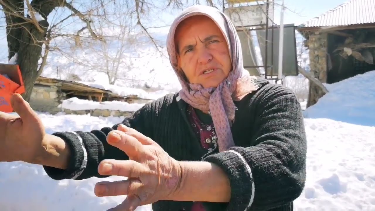 ZEYNEPUŞAĞI KÖYÜ: AĞIR HASARLI EVLER VAR CAN KAYBI YOK #ÇAĞLAYANCERİT #Erdhej #Deprem