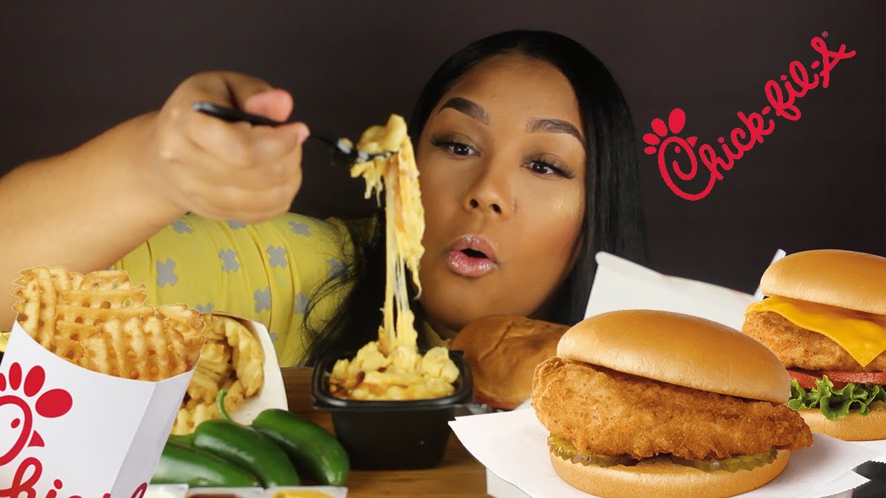 NEW CHIC FIL A MAC AND CHEESE MUKBANG!!