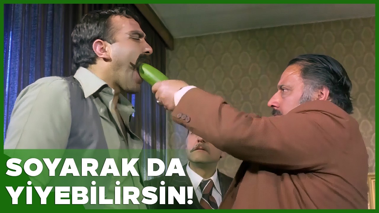 Gerzek Şaban Türk Filmi | Osman, Hamza'ya Kütür Kütür Hıyar Yedirtiyor!