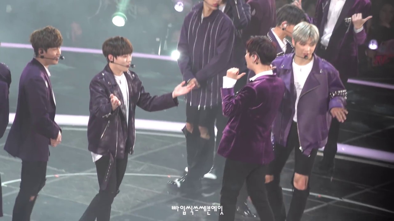 171217 03 워너원 Fan-Con 오프닝 멘트, 애교대잔치, 에너제틱 소개 하성운 Focus 직캠