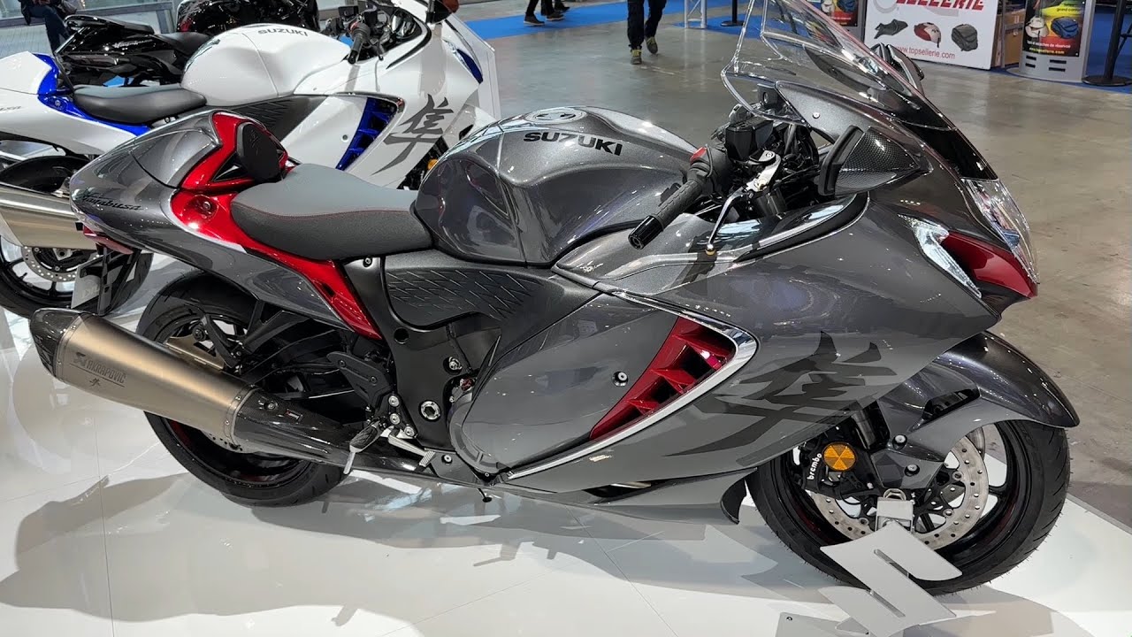 Ultimate Performance Bike !!! 2023 Suzuki Hayabusa (Grey Red)