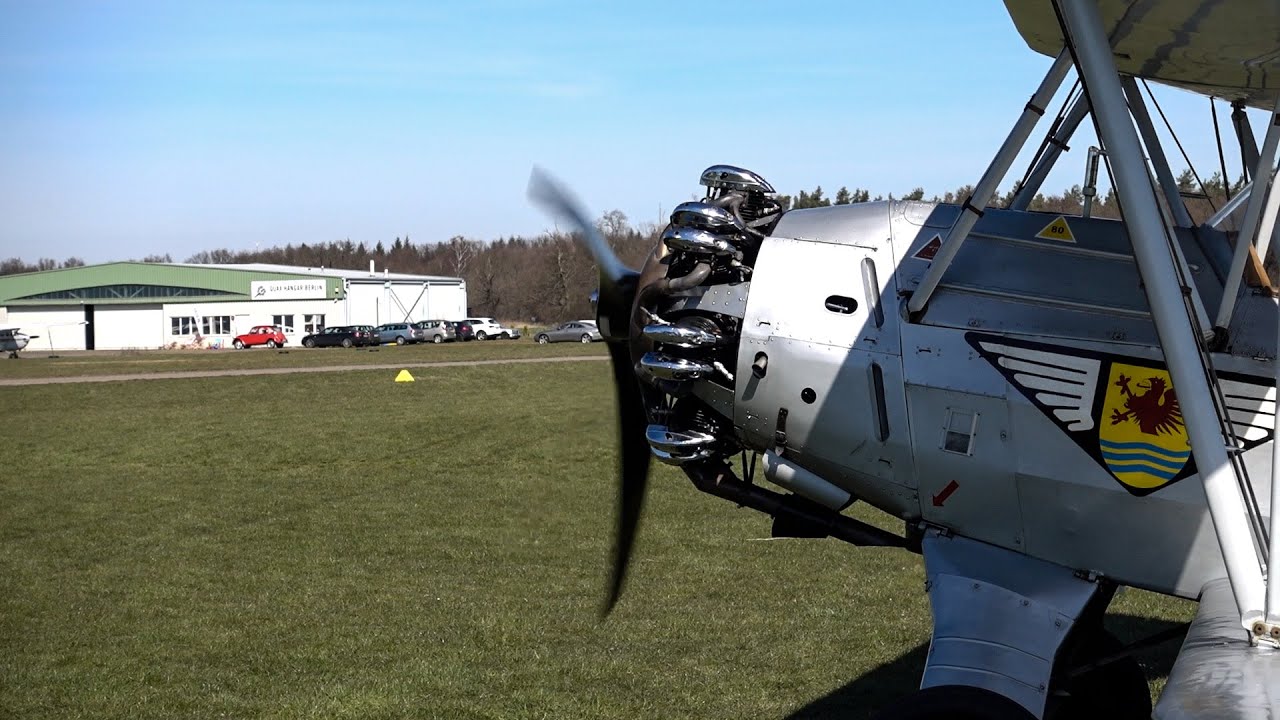 Flight to Bienenfarm (EDOI) Quax Aviator Ausmotten 2016 | Cockpit View