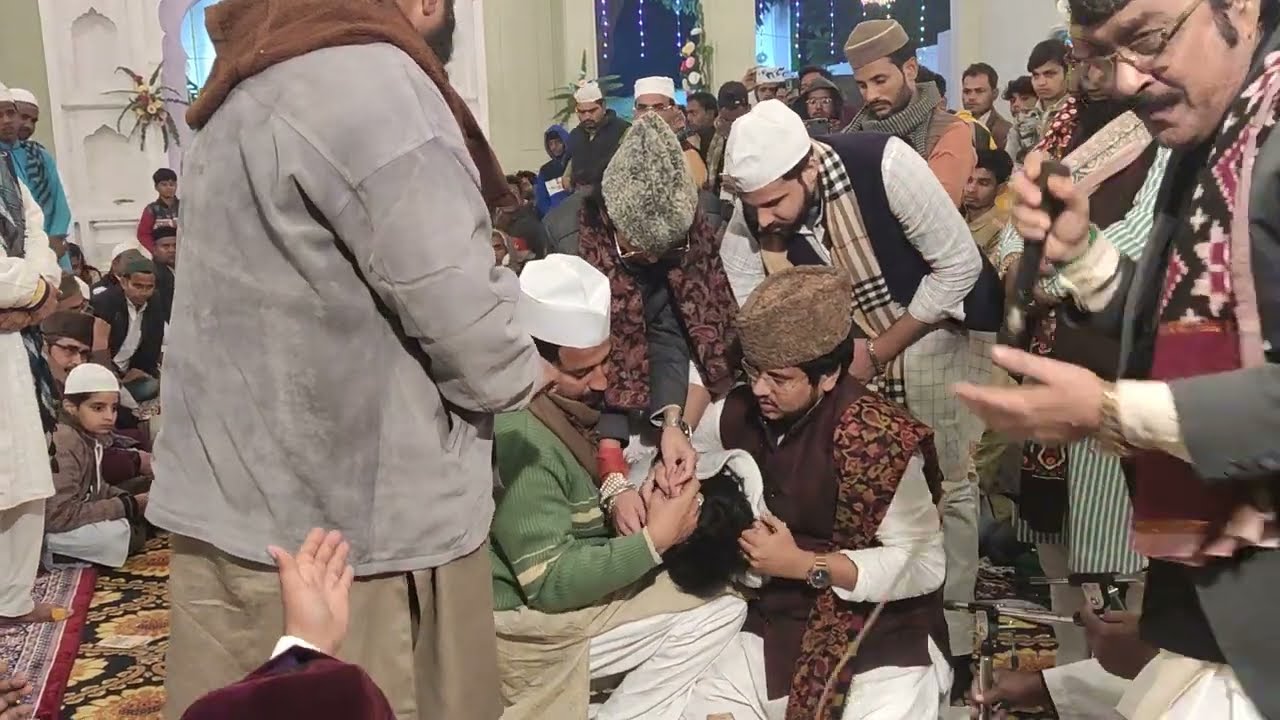 Mile Zehra Ka Sadqa Ya Moinuddin, Ustad Ali Waris Qawwal @ Urs E Haqqaniya 2022 Asiwan Sharief