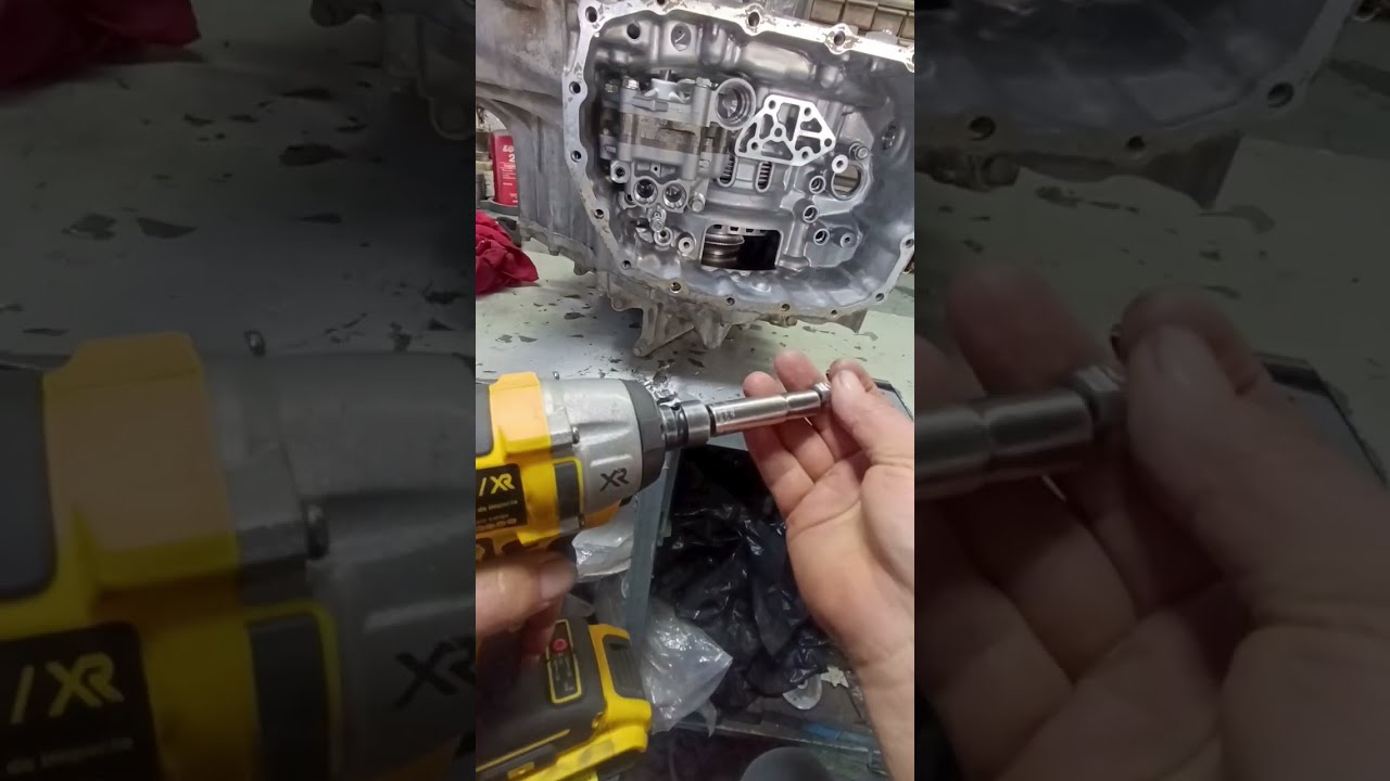 Видео 2 о вариаторной трансмиссии Honda Civic 2015 года.