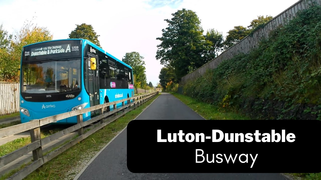 Riding along the Busway 🇬🇧 Luton Dunstable guided Busway