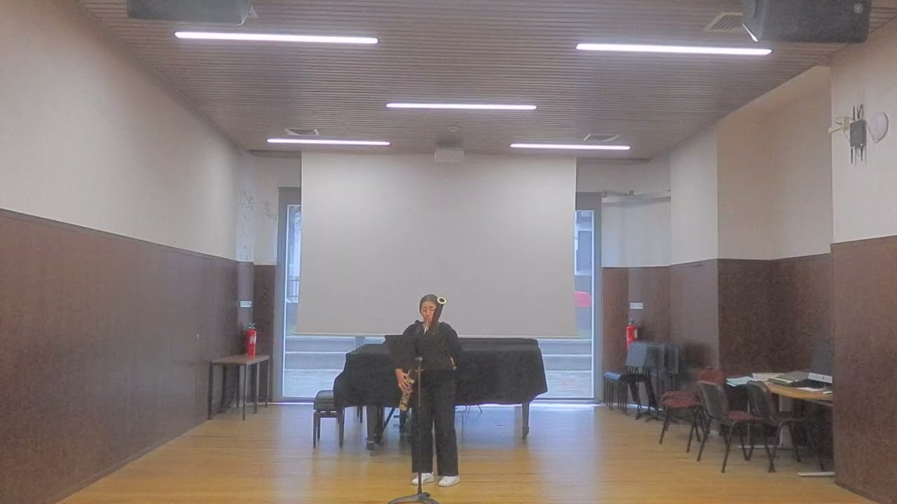 Íris Ferreira - Study no 3 Konzertstudien Helf 1 L. Milde