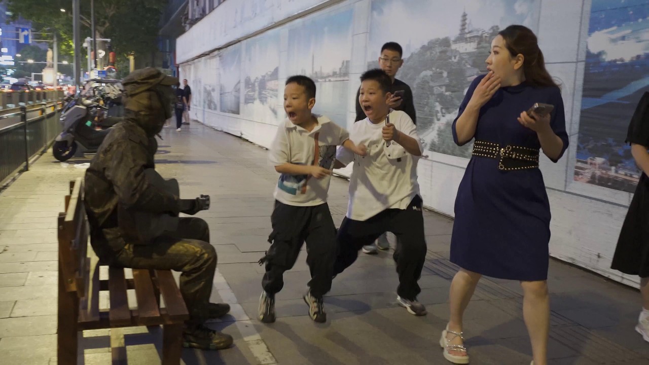 Funny prank collection 35 in China.丨中國搞笑惡作劇合集35.