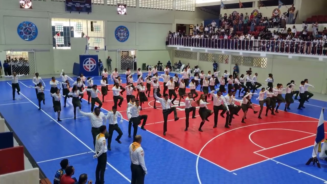 PRIX DE MARCHA ADOSE/ COMBATE DE GIGANTES