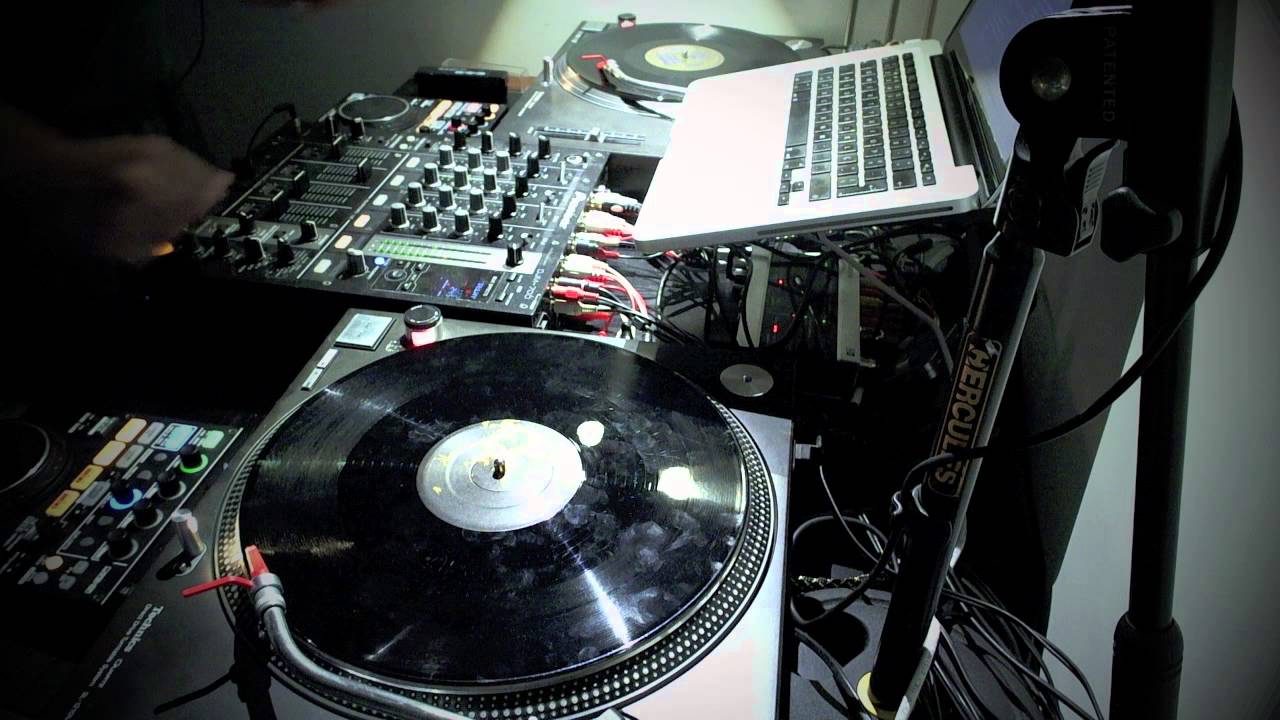JONESYdj (from B Movement): Spinnin' Some Oldies