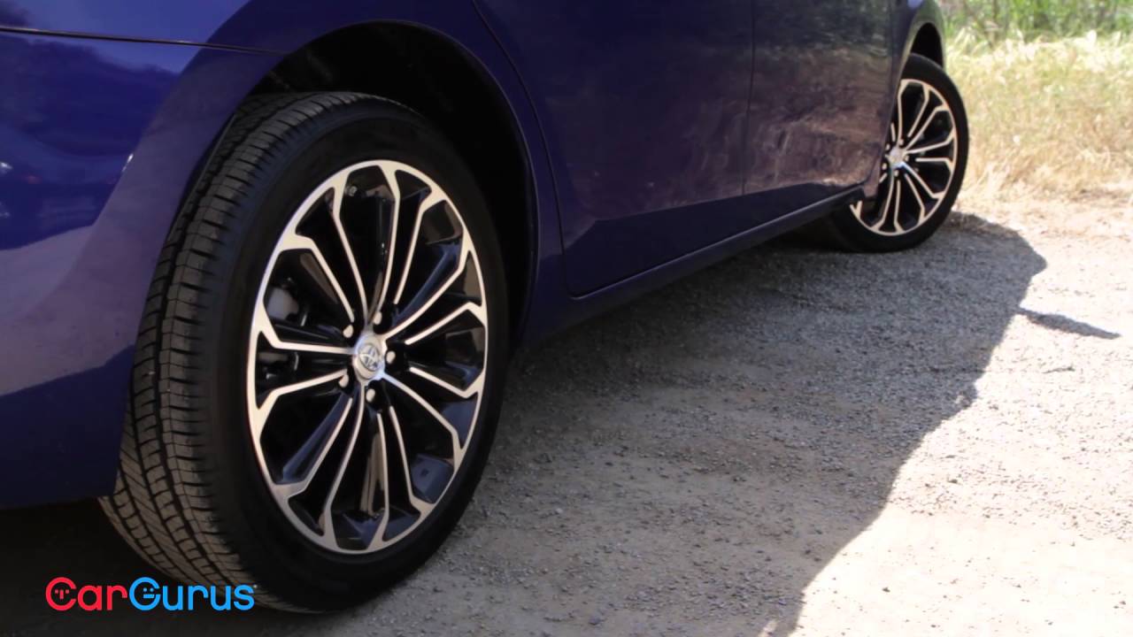2016 Toyota Corolla | CarGurus Test Drive Review