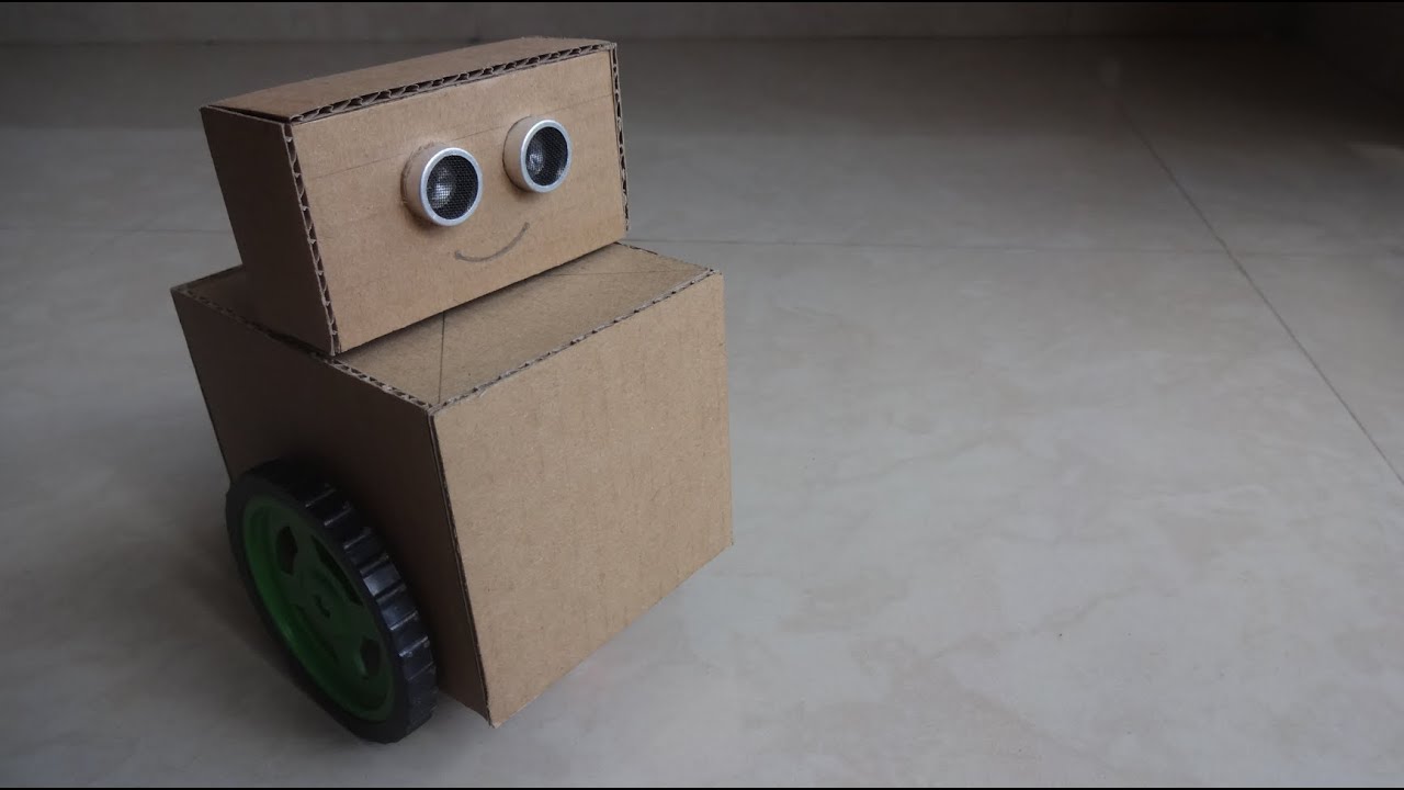 CUTE CARDBOARD ROBOT | Arduino Uno | Obstacle Avoiding