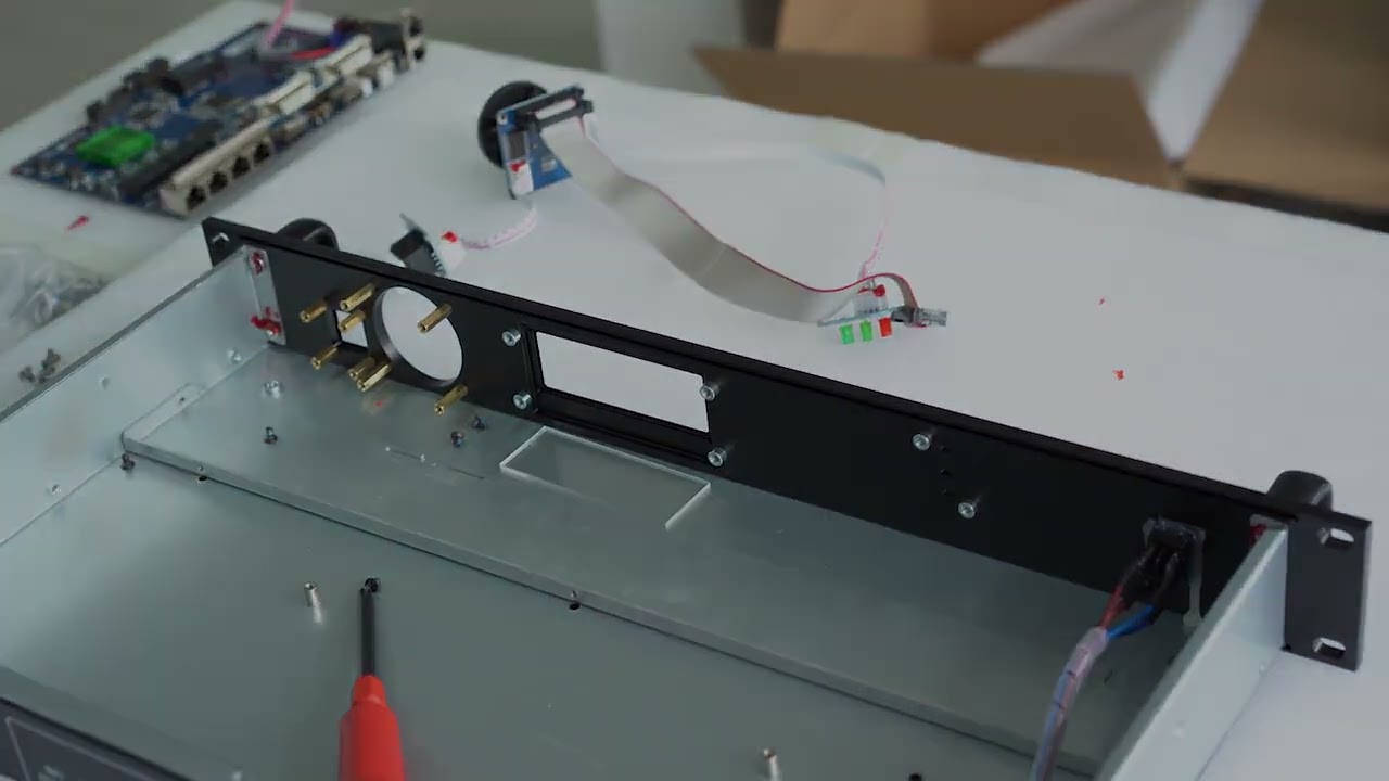 NovaStar MCTRL660 Maintenance Guide- LCD Screen Replacement