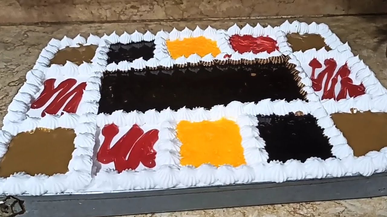 الكيكه الاسفنجيه خطوة بخطوة لحد التزيين 😋هشه و طريه والطعم يجنن🤗