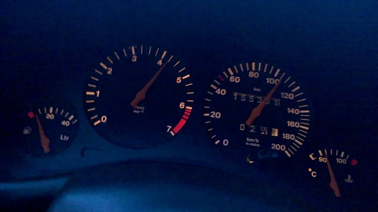 Opel Corsa 1.0 12V engine speed 6500 obr/min