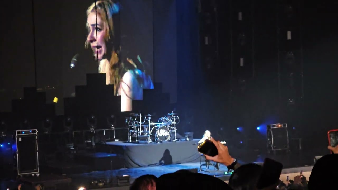 The Warning - When I'm Alone - @AuditorioPabellonM - Monterrey  25 oct 2023