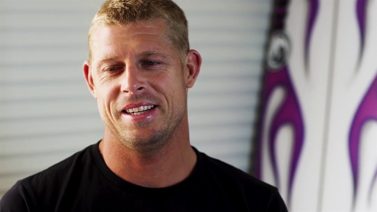 MICK FANNING'S REASON TO BEACH