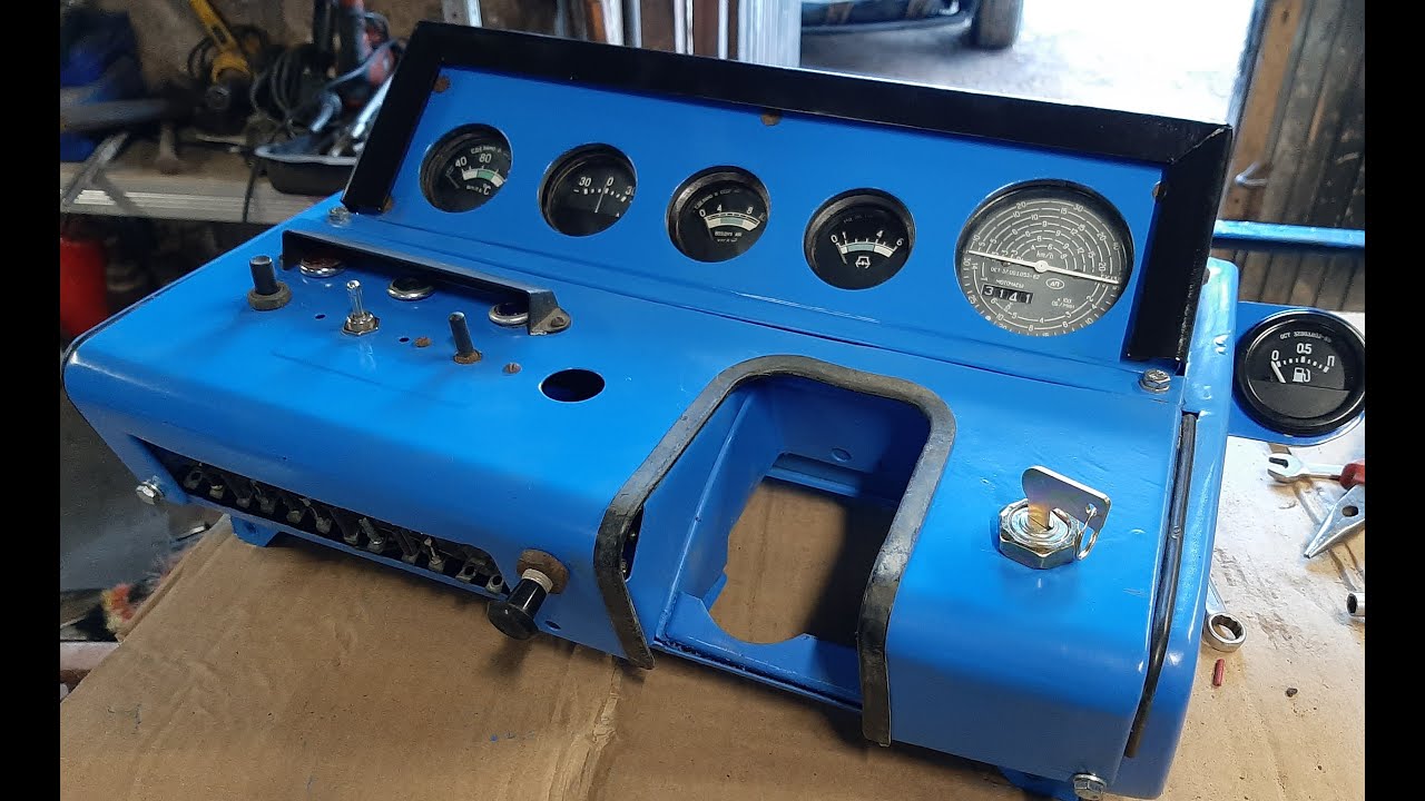 Belarus MTZ-52 Restoration Project Part 14 - Dashboard And Steering Column