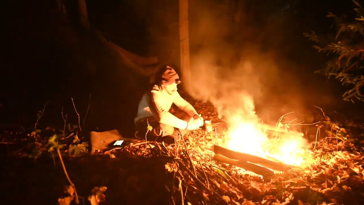 Jesienny biwak w hamaku - test nowej piły i śpiwora