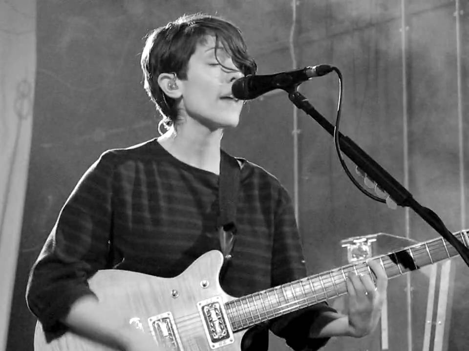 8/23 Tegan & Sara -The Cure + Tegan's A One-Trick Pony @ Manchester Academy, England 11/14/09