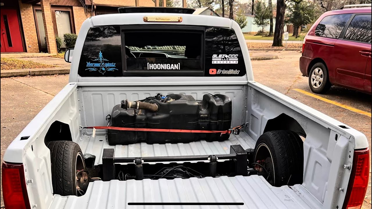 Titán Window Install on 01 Silverado