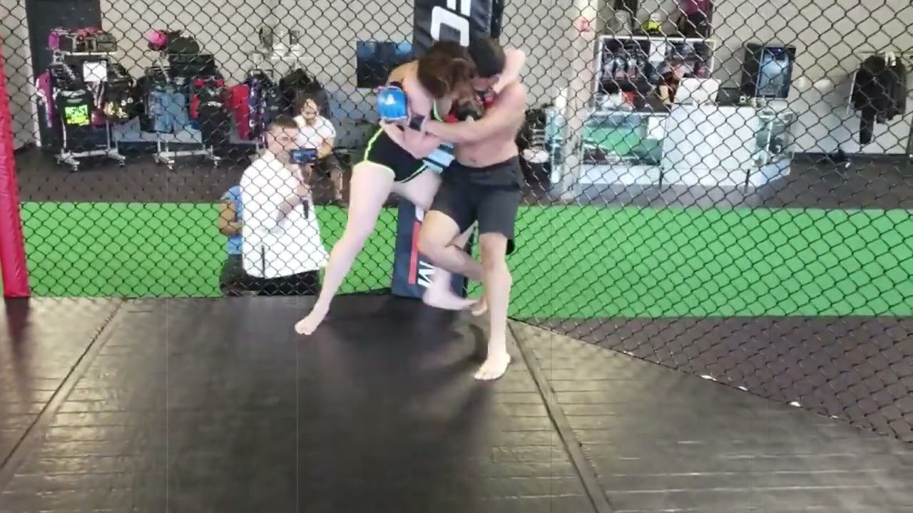 Female vs male mixed fight, guy having a bad day in the cage  2