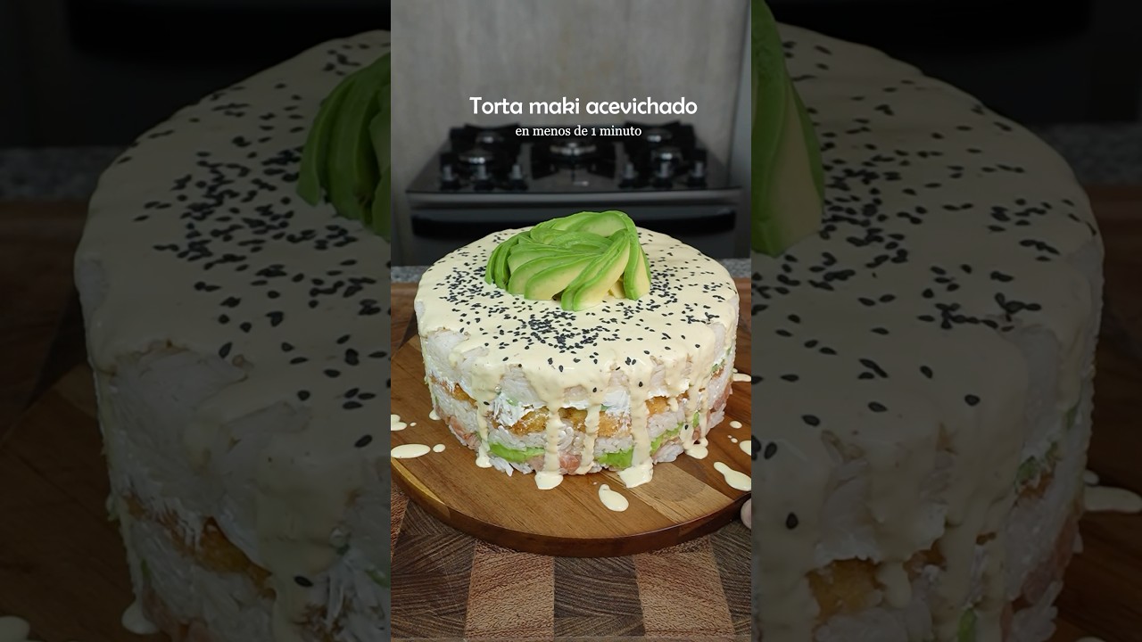 Torta maki en menos de 1 minuto #makis #sushi #torta