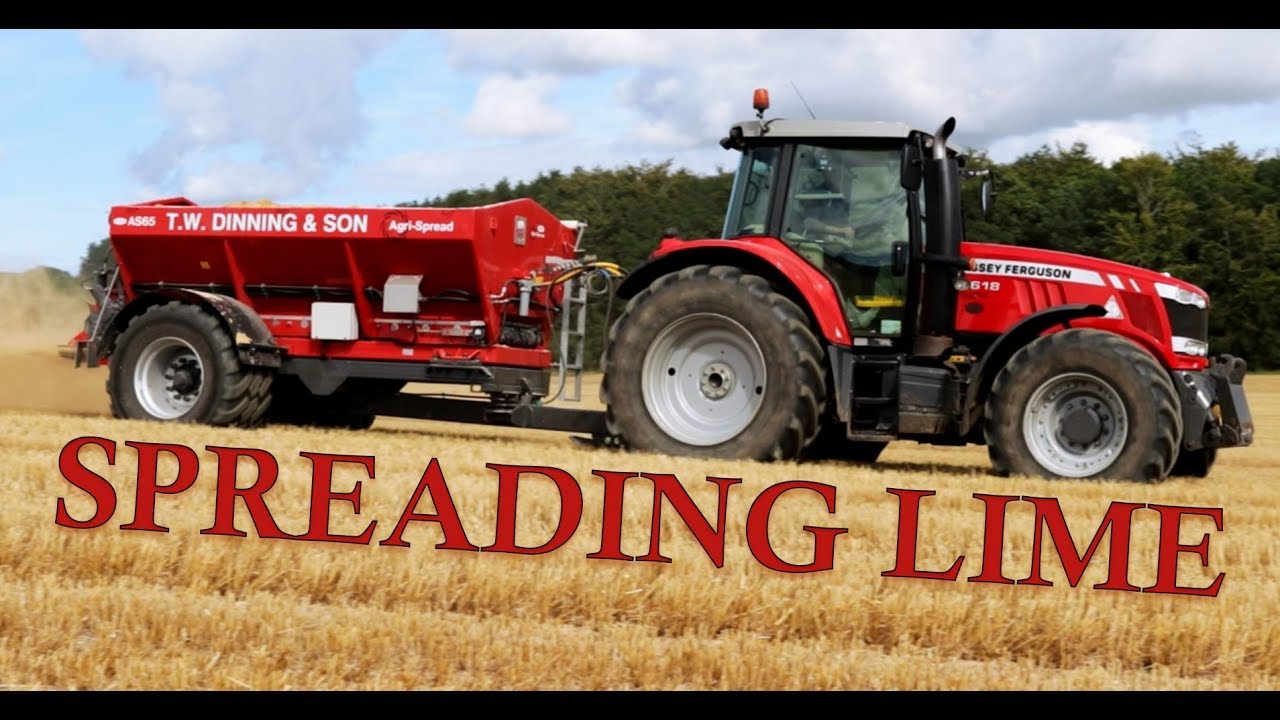 Spreading Lime - Agri Spread AS65