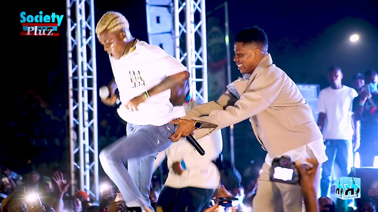 ZAZOO ZEH CROONER, PORTABLE THRILLS AUDIENCE WITH HIS ELECTRIFYING PERFORMANCE AT OMO BETTER CONCERT