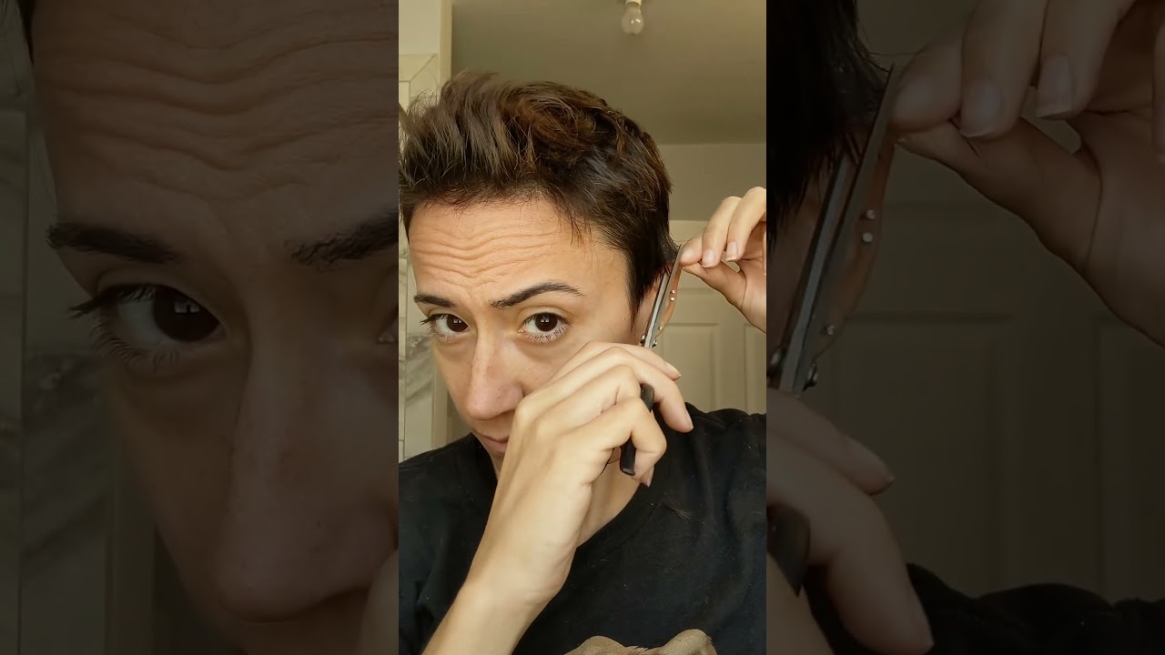 DIY ELF PIXIE CUT USING THE WORST SCISSORS I OWN | Fairy Haircut | Women with pixies short hair
