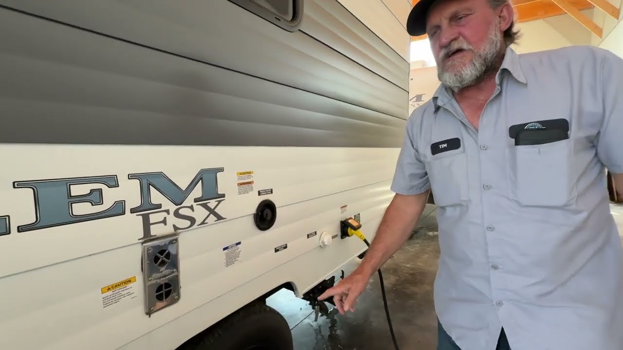 Virtual Walkthrough of the 2026 Forest River Salem FSX 164FBLE Travel Trailer at Parkland RV Center