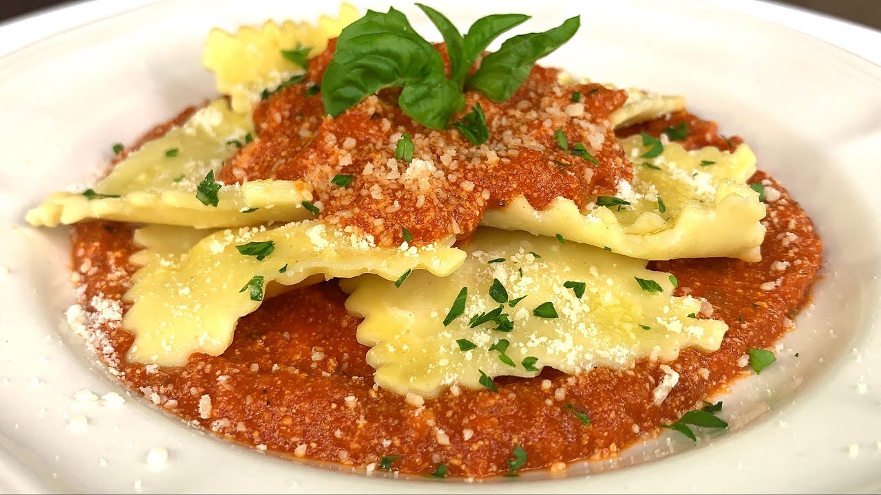 EASY RAVIOLI SAUCE!