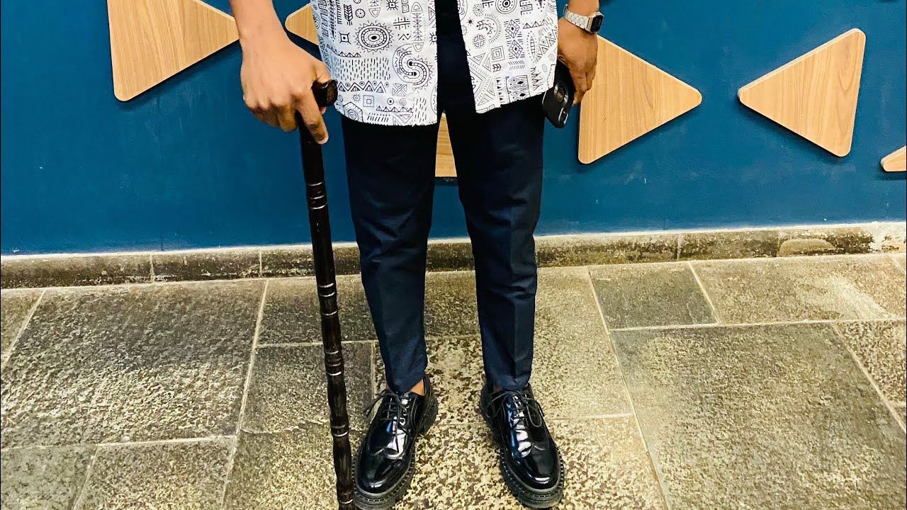 Siphila Emhlabeni Wezinkondlo  By Ijaji Da Poet (Amandl’Ombhalo)