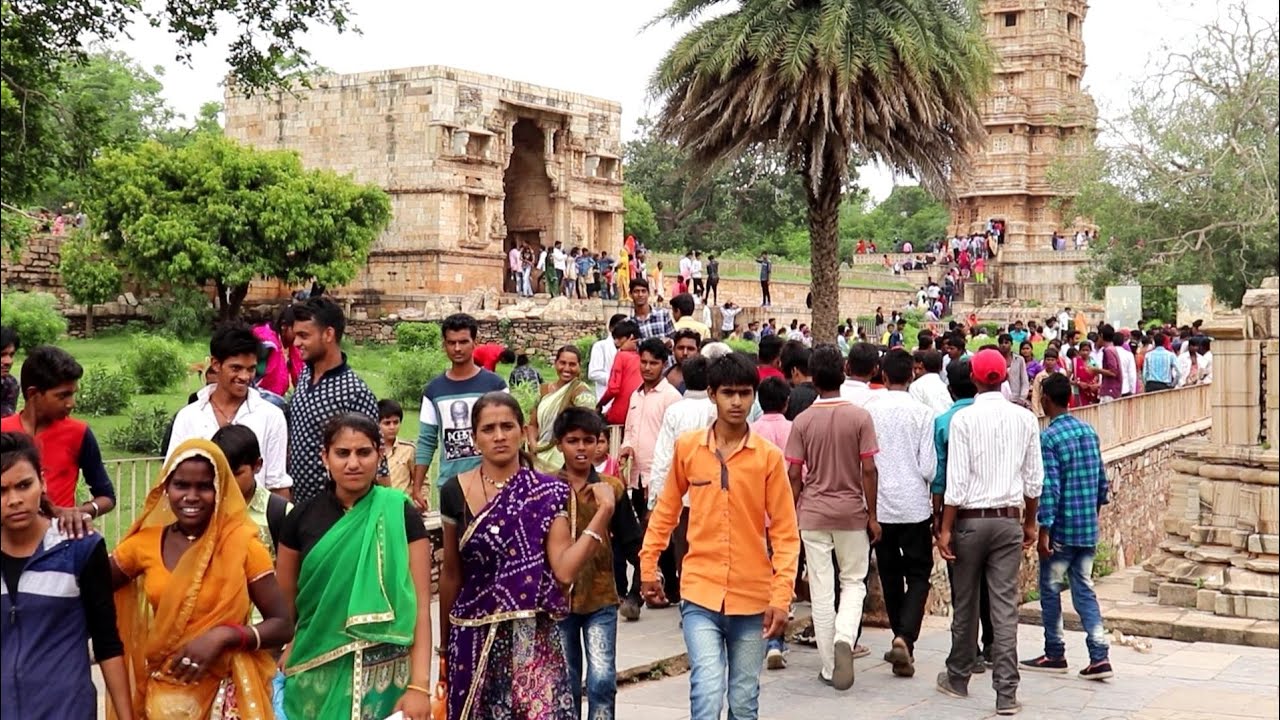 Chittorgarh: Padmaavat Movie is about this Place|Places to visit in Chittorgaph|Hero BikeRide|Roads