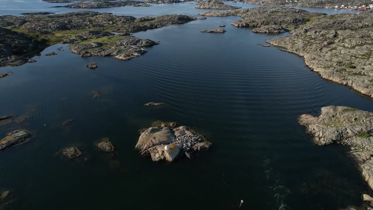 Svenska v&auml;stkusten fr&aring;n ovan (kort version) - Swedish westcoast from above (short version)