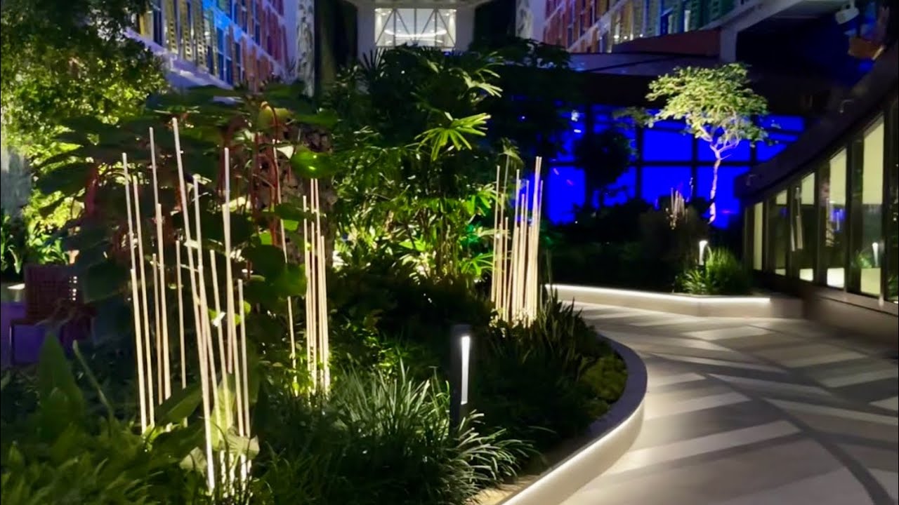 Icon of the Seas Central Park Walkthrough