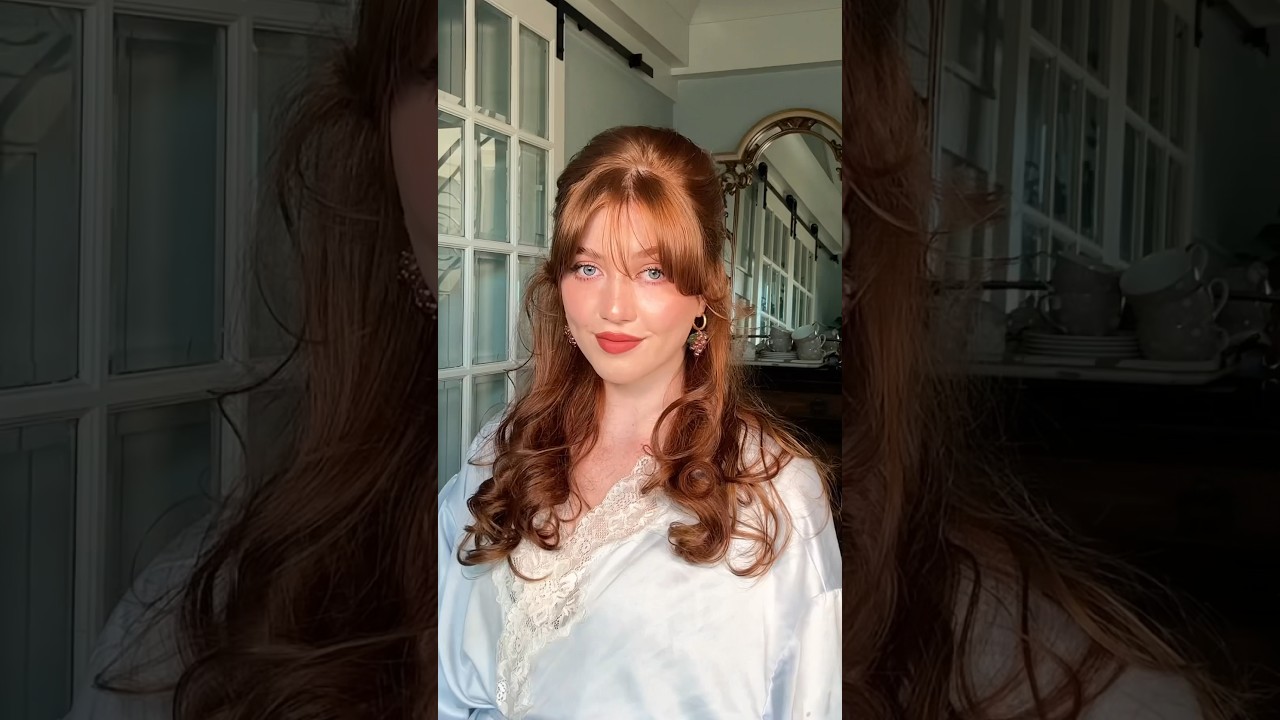 Half-up hairstyle&hellip; 60s inspired!!! #hairstyles #hair