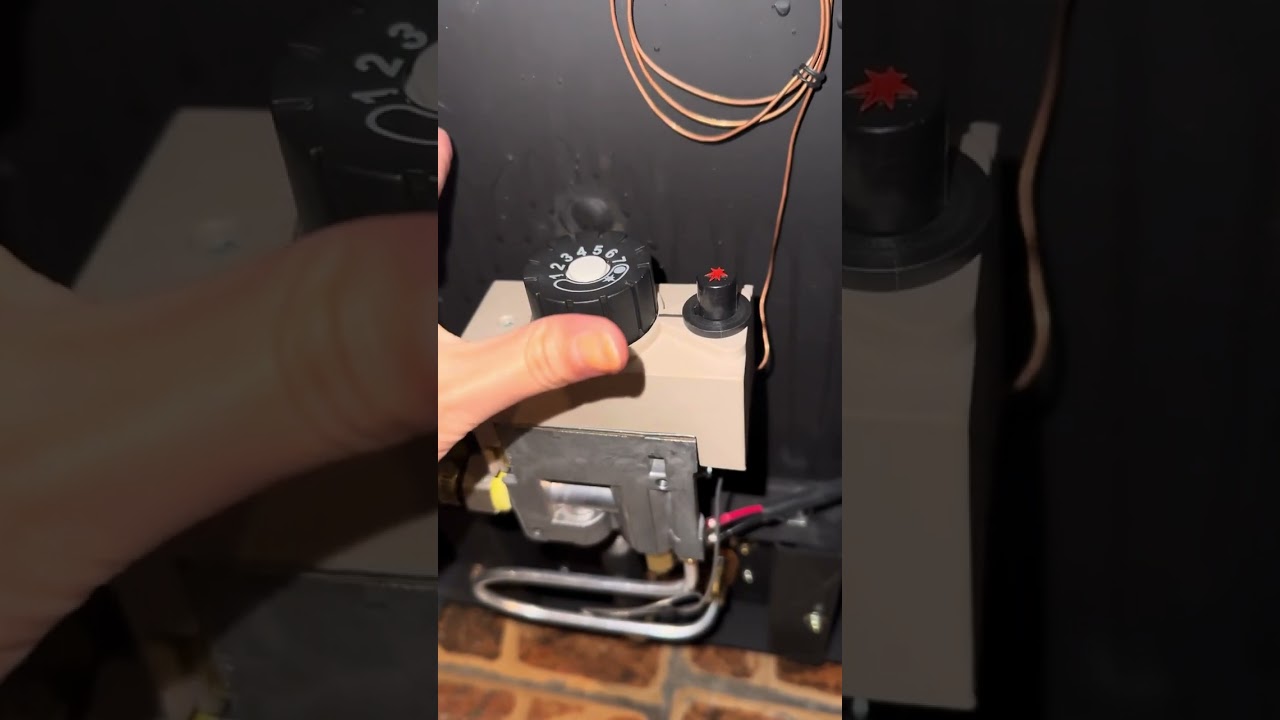 Как зажечь газовый котел теплоросс #газ #teplo #котел #газовыйкотел #теплоросс