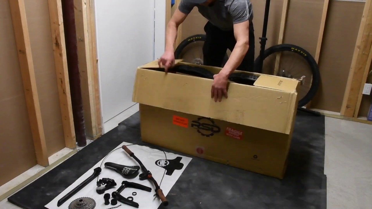 New Bike Day! Unboxing, Building and Riding my new RSD Middlechild.
