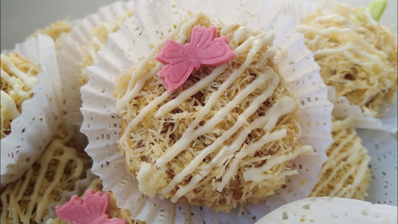 غريبة من الذ الغريبات 😍😍😍مقادير بسيطة كمية كثيرة والطعم ولا اروع+ ثمن البيع 💰 والكمية اللي كتخرج